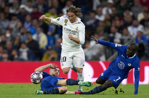 开云官网-包含集结日那不勒斯调整名单以备国王杯，战术微调环节打磨，信心回归，更衣室氛围转暖的词条